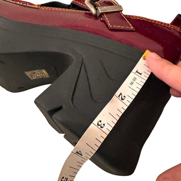 Free People Mayla T-Strap Patent Mary Jane Platform Pumps Burgundy, size 9 - Picture 7 of 9